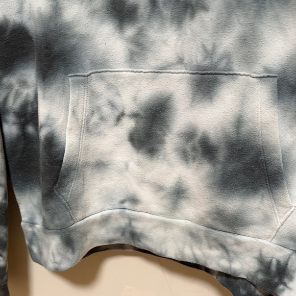 Victoria's Secret half zip pullover sweatshirt - Picture 5 of 7